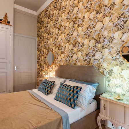 Guest House 73 Каляри Екстериор снимка